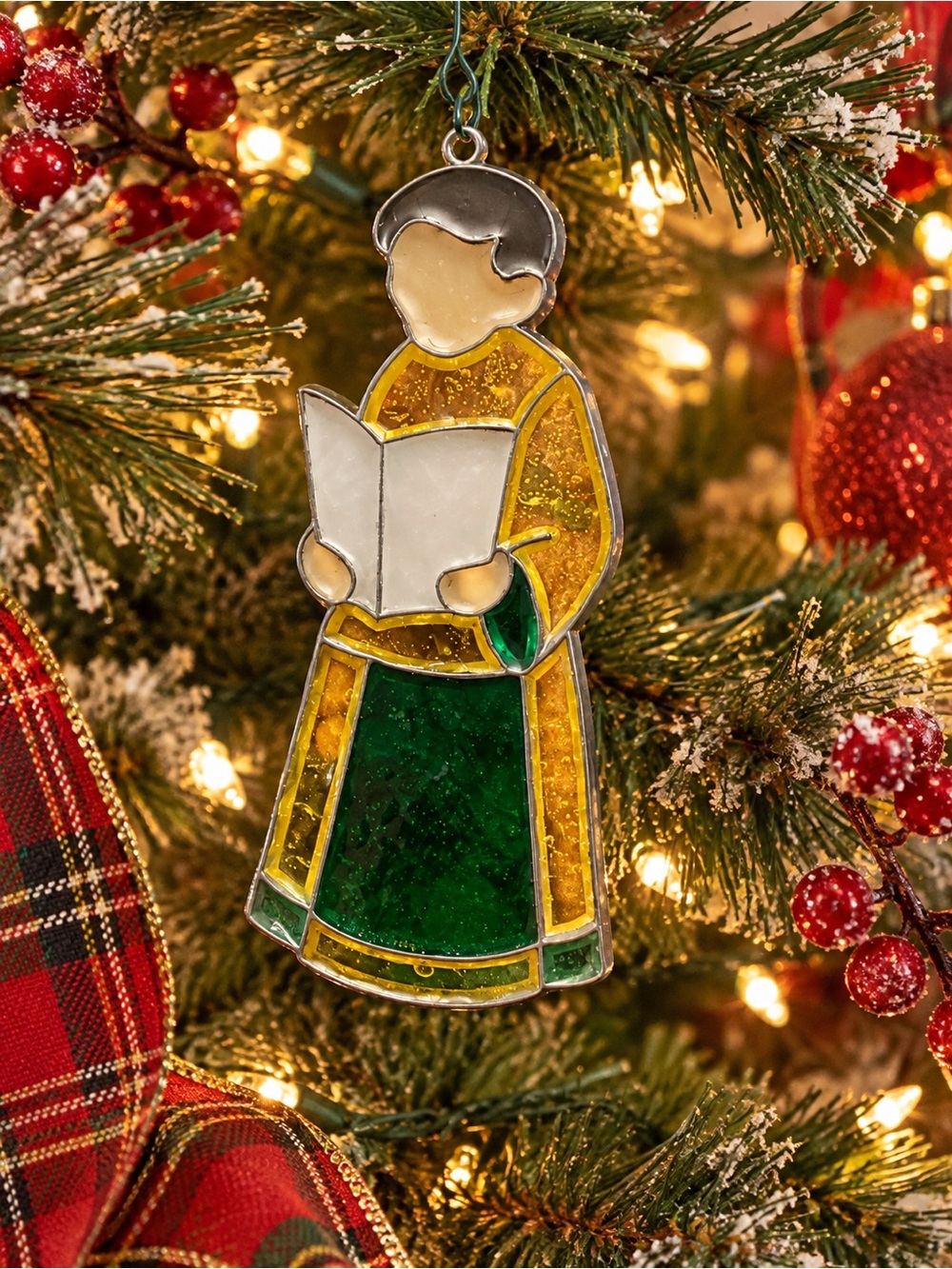 Vintage Christmas Choir Caroler Stained Glass Ornament Window Suncatcher 5”
